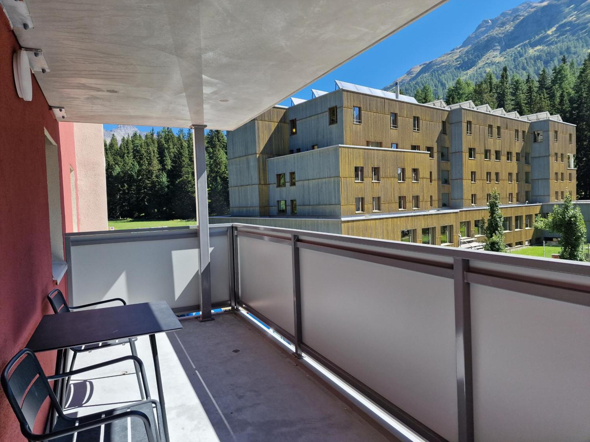 Apartments Flora - Sunflower São Moritz Exterior foto